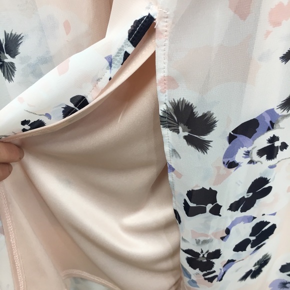 Dorothy Perkins Floral Maxi Dress - Picture 6 of 8